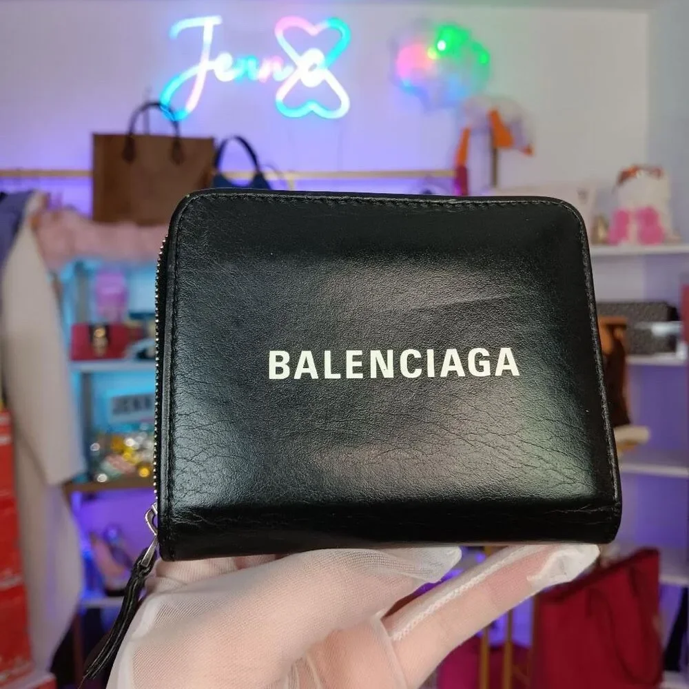 Balenciaga Black White Logo Leather Compact Wallet Women’s Men’s
